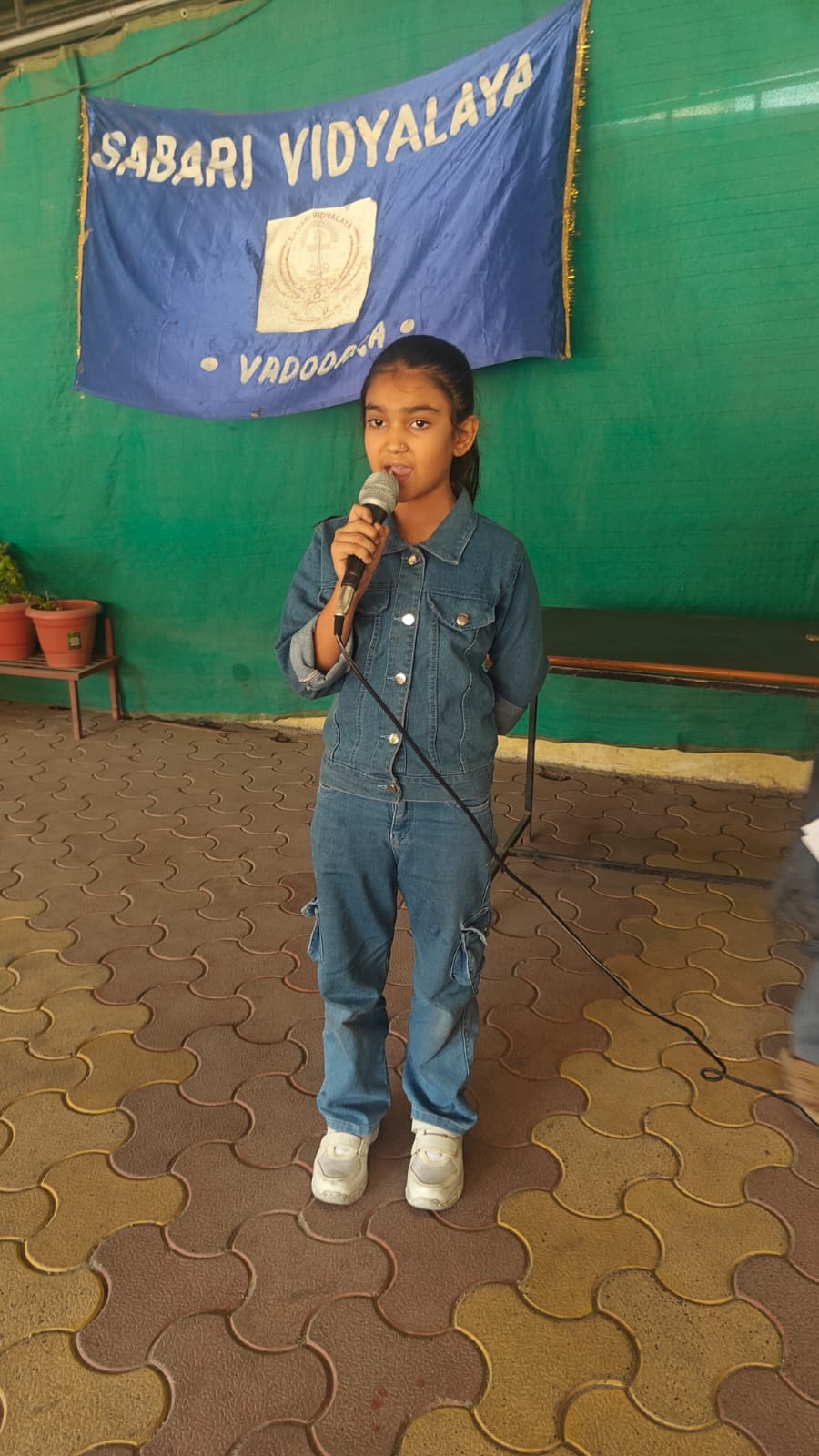 HINDI POEM RECITION COMPETITION STD- 1 & 2