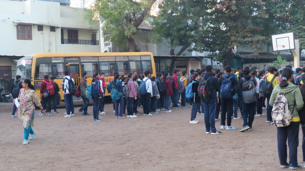 SCHOOL PICNIC